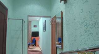 Гостиница Mini Hotel Uyutnoe Prozhivanie Томск Улучшенный двухместный номер с 2 отдельными кроватями-3